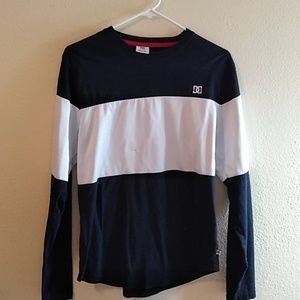 Long sleeve black and white shirt